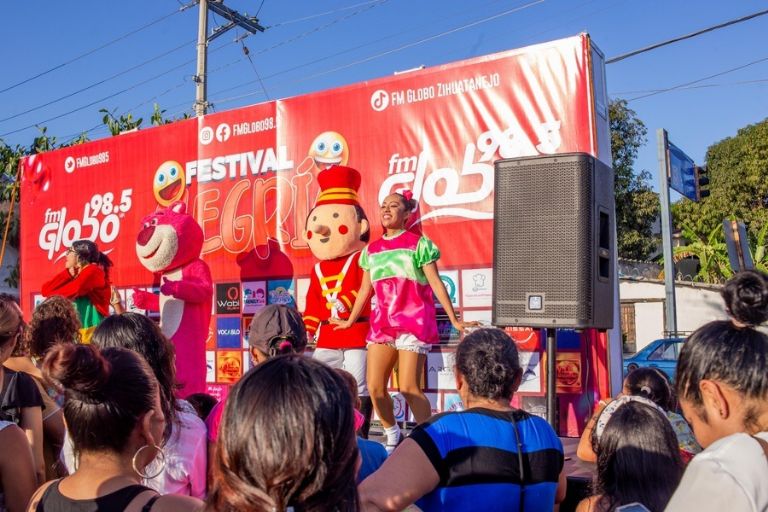 Gran asistencia de radioescuchas al Festival de la Alegría. Foto: Globo