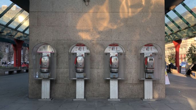 ¿Conoces las cabinas telefónicas de CFE gratis? Así funcionan y dónde están