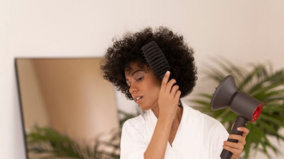 Estos son los cepillos ideales para el peinado 'curly girl'.