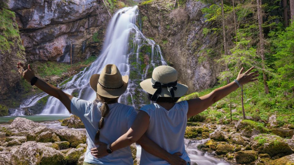 Las cascadas son uno de los lugares naturales que ayudan a desconectar de la rutina