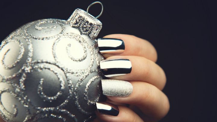 4 Diseños de uñas para Navidad y Año Nuevo que lucen perfectos en ambas fechas