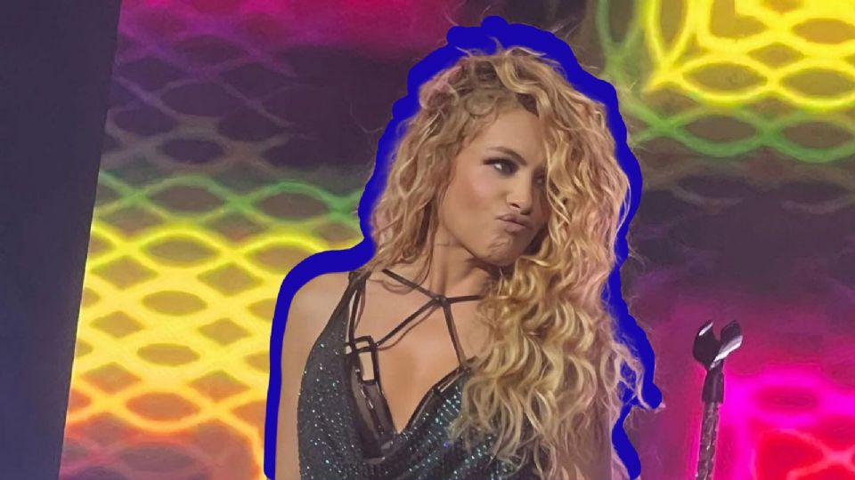 Paulina Rubio se vuelve tendencia por polémica en un avión
