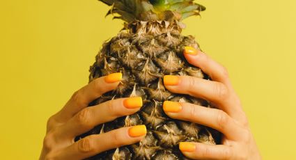 3 diseños de uñas frutales con baño de acrílico que son perfectas para primavera