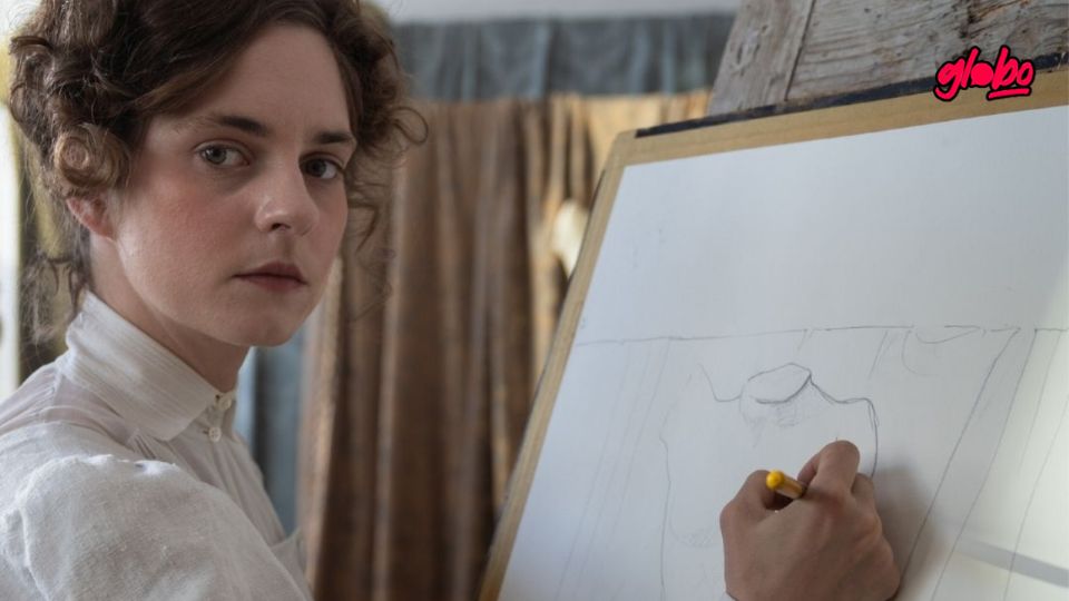 Münter y el amor de Kandinsky es una película de época que explora los secretos, la ambición y las tensiones sociales ocultas tras la aparente perfección de la alta sociedad.