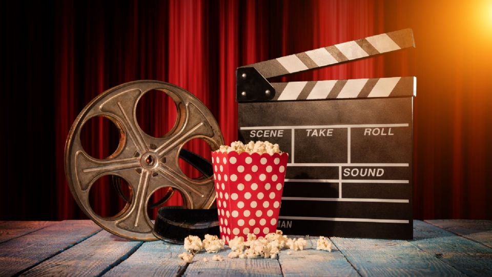 Cinépolis te dará gratis un refresco grande si repites tres veces Beetlejuice.