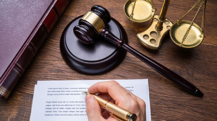 Maluma en denuncia tras sacar a madres de sala de maternidad por el nacimiento de Paris, ¿qué pasó?