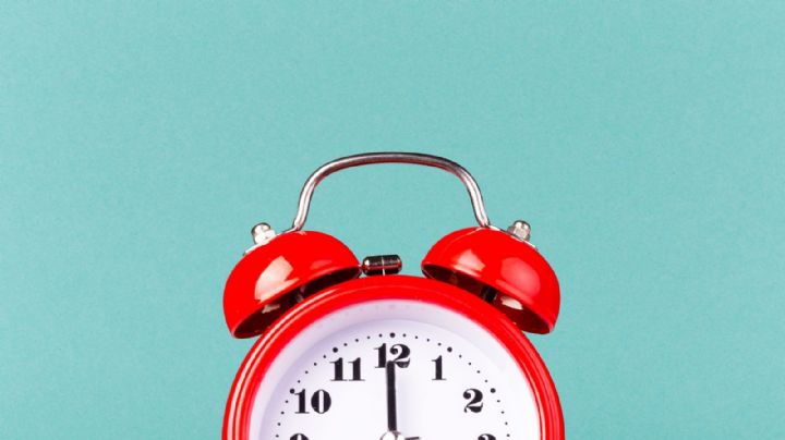 ¿Qué estados y municipios de México deberán ajustar su reloj por cambio de horario?