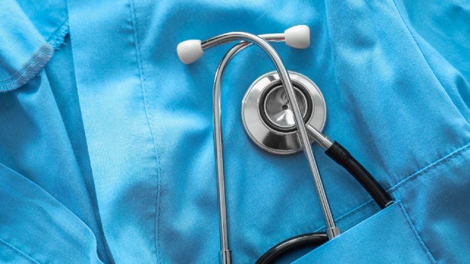 Daniel Bisogno pregunta por sus compañeros de “Ventaneando” en el hospital, asegura Pati Chapoy