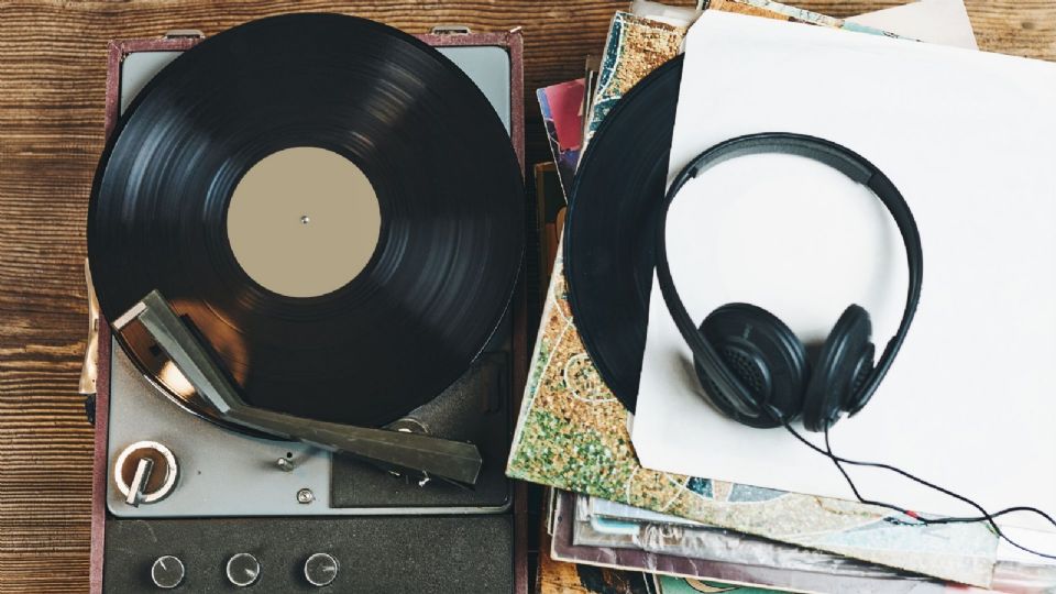 JNS: Son criticadas después de olvidar una canción de Gloria Trevi en concierto | Video