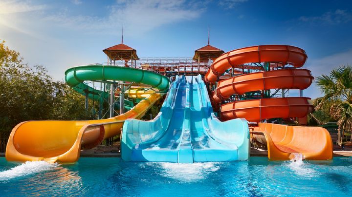 El parque acuático cerca de CDMX lleno de aguas termales, toboganes y cabañas
