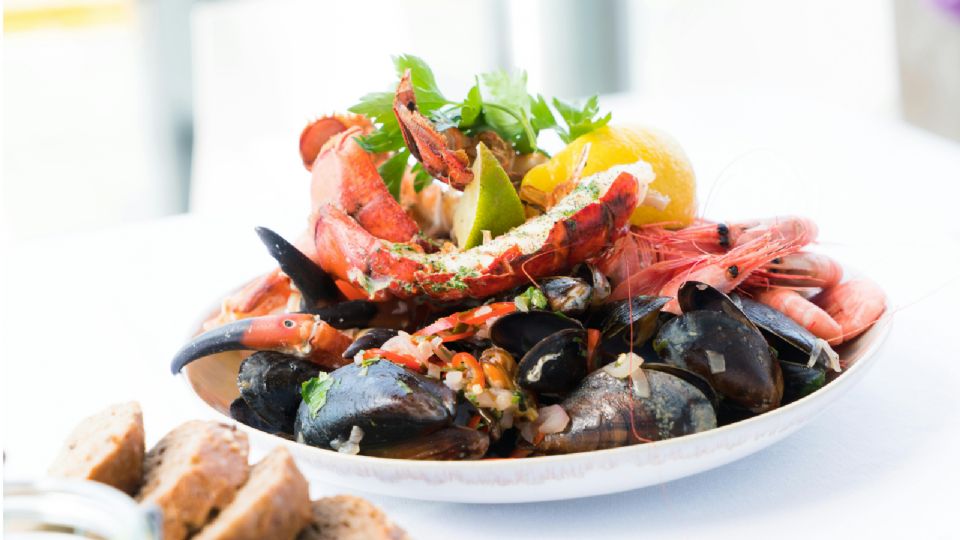 Aquí puedes comer las mejores almejas y tomar la mejor cerveza de Baja California Sur.