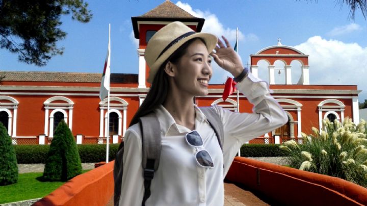 La hacienda del siglo XVII que es un hermoso hotel lleno de caballos y hamacas junto al lago