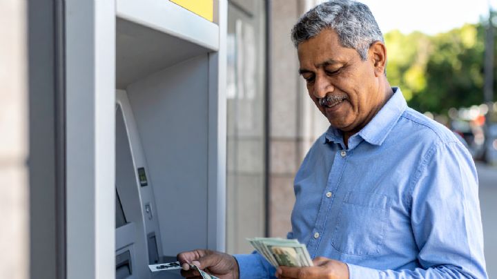 Pensión Bienestar: estos son los apellidos que cobran HOY miércoles 14 de mayo