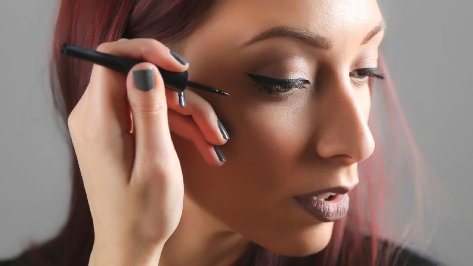 Las 3 mejores marcas de delineadores de ojos más vendidos en México según la Inteligencia Artificial.
