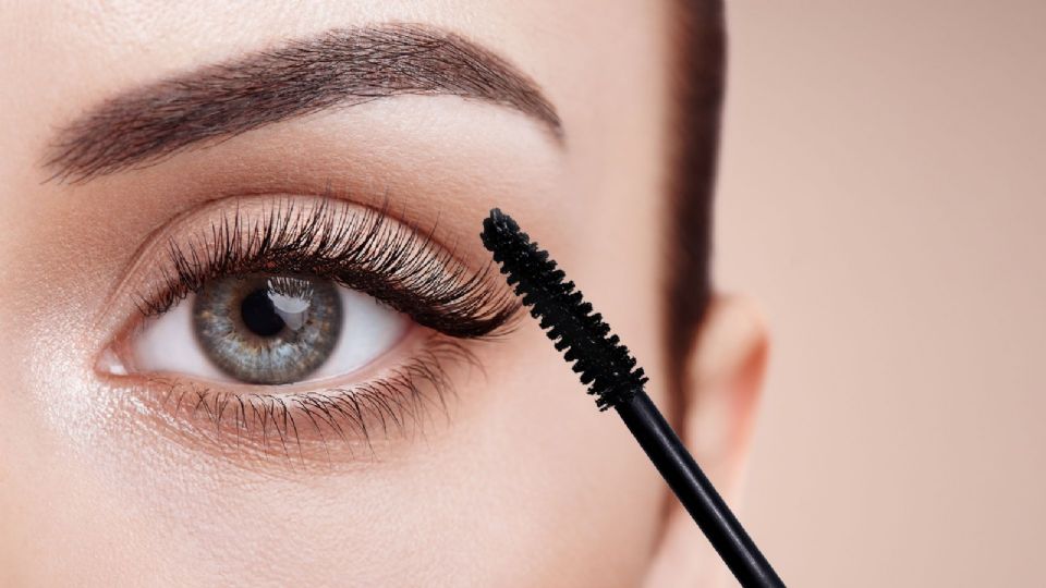 5 Mejores marcas de rímel para lograr unas pestañas largas con impacto según la Inteligencia Artificial