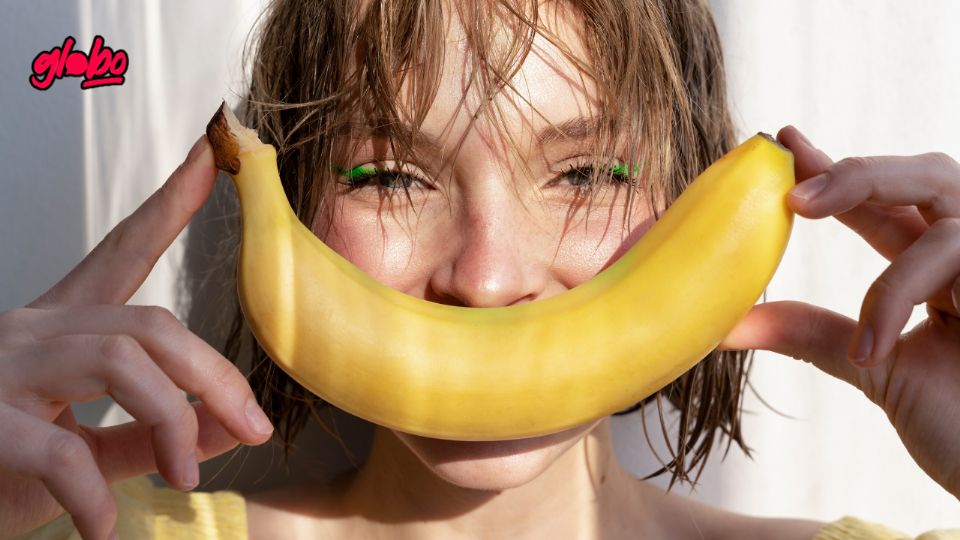Comer plátano a diario puede ser más beneficioso de lo que imaginas. Esta fruta es aliada de tu bienestar físico y mental.